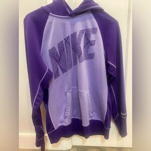 Nike therma fit hoodie